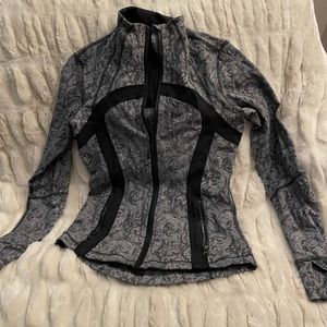 Lululemon define jacket - marble black and white in great shape! Size small
